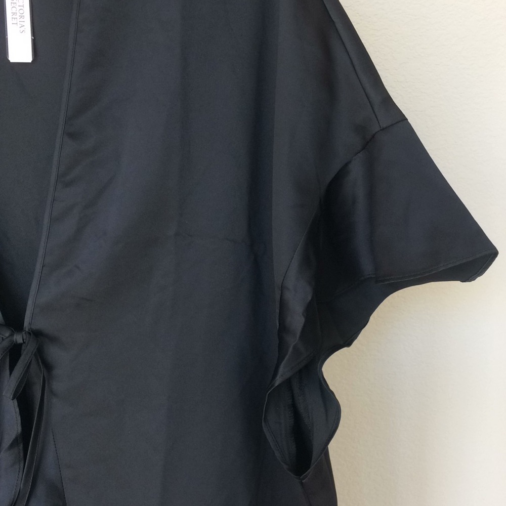 VIctoria’s Secret Kimono Robe Wrap - Picture 4 of 5